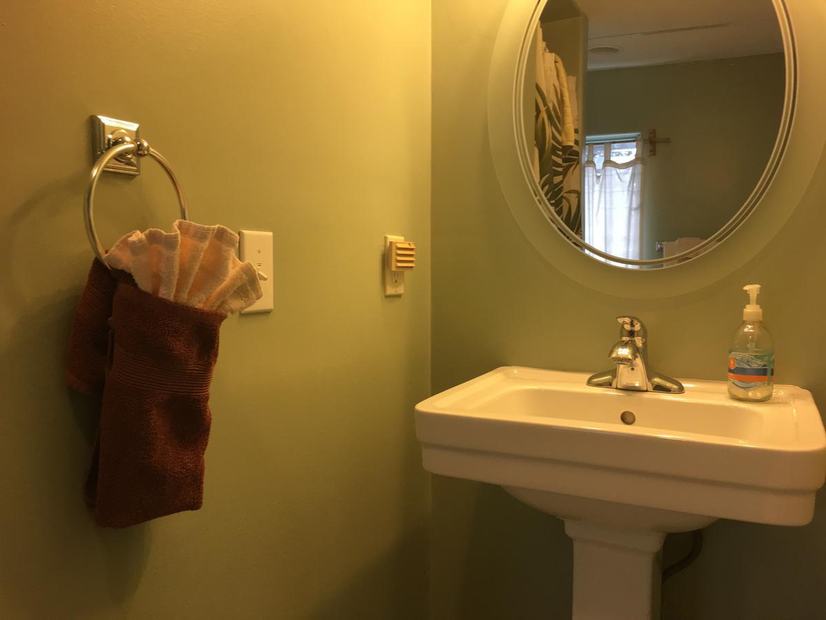 Leilani Bed&Breakfast Hawaiian Ocean View Bagian luar foto
